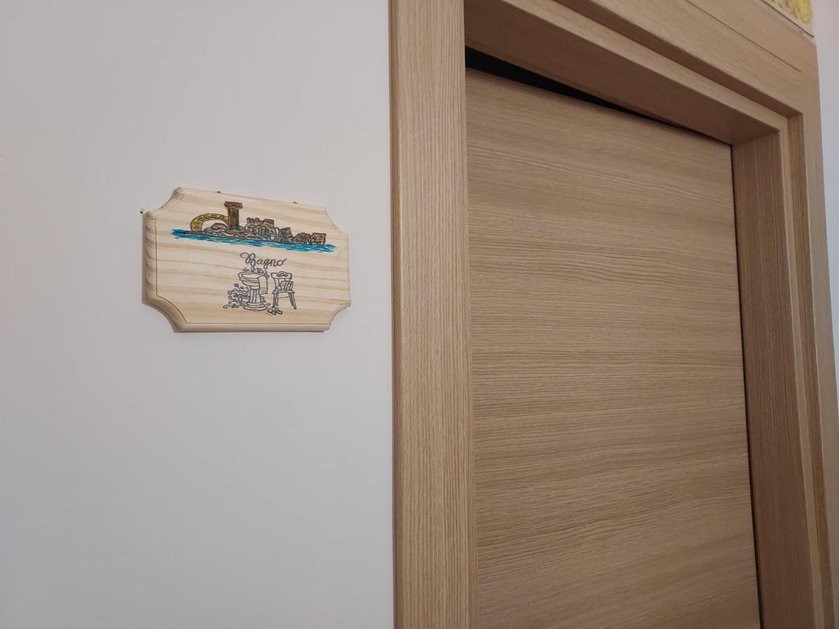 B&B Petra Hercules ตอร์เร อันนุนซิอาตา ภายนอก รูปภาพ