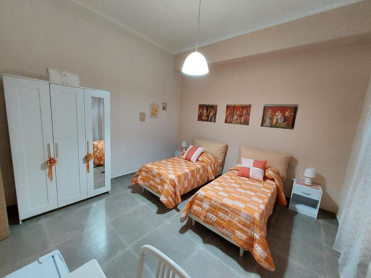 B&B Petra Hercules ตอร์เร อันนุนซิอาตา ภายนอก รูปภาพ
