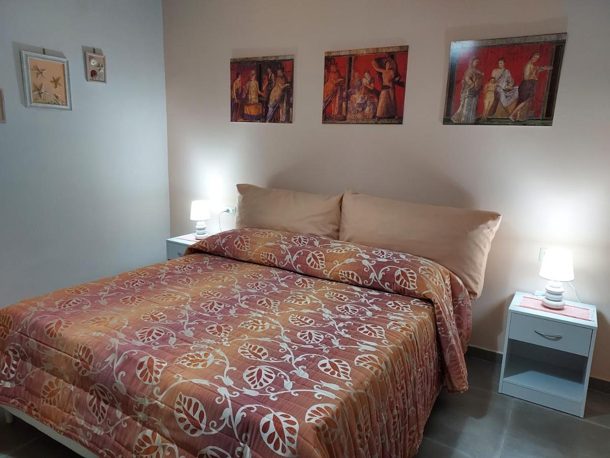B&B Petra Hercules ตอร์เร อันนุนซิอาตา ภายนอก รูปภาพ
