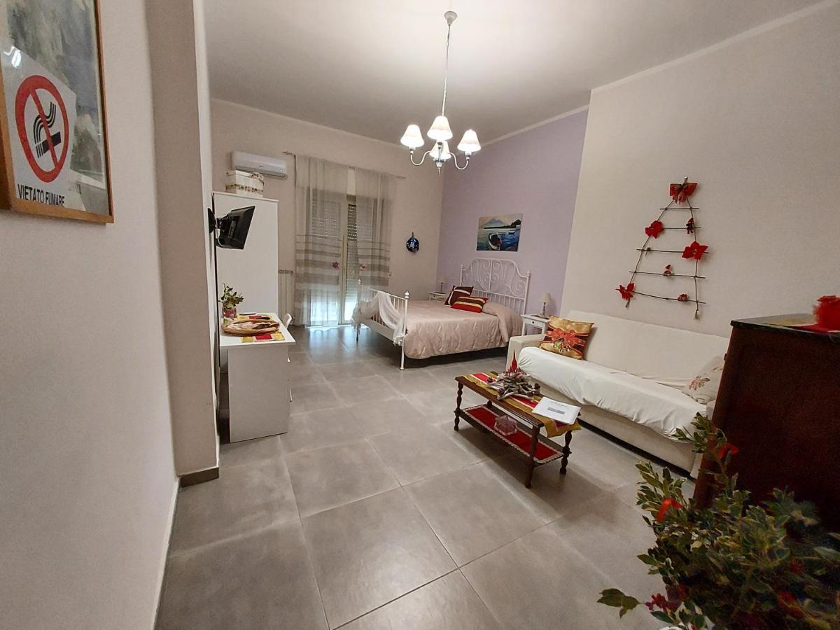 B&B Petra Hercules ตอร์เร อันนุนซิอาตา ภายนอก รูปภาพ