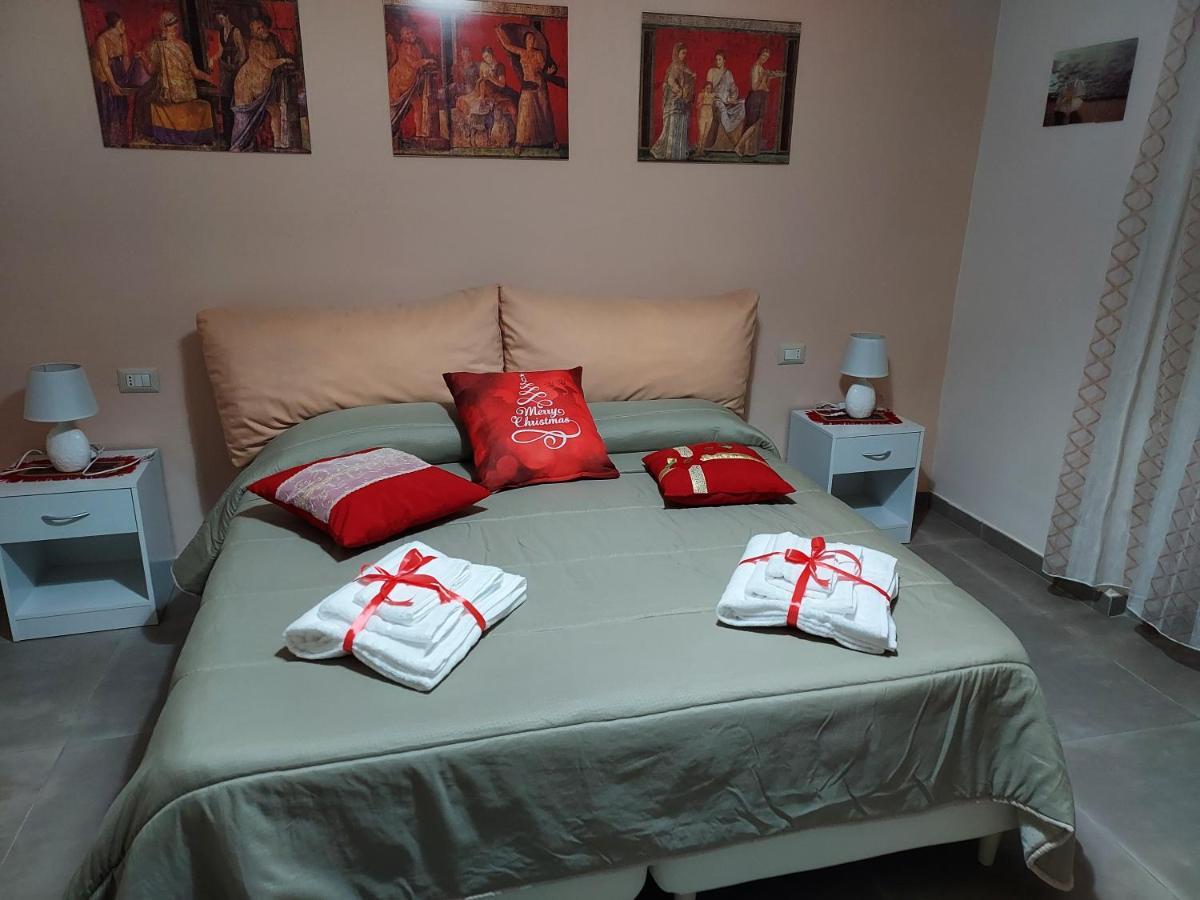 B&B Petra Hercules ตอร์เร อันนุนซิอาตา ภายนอก รูปภาพ