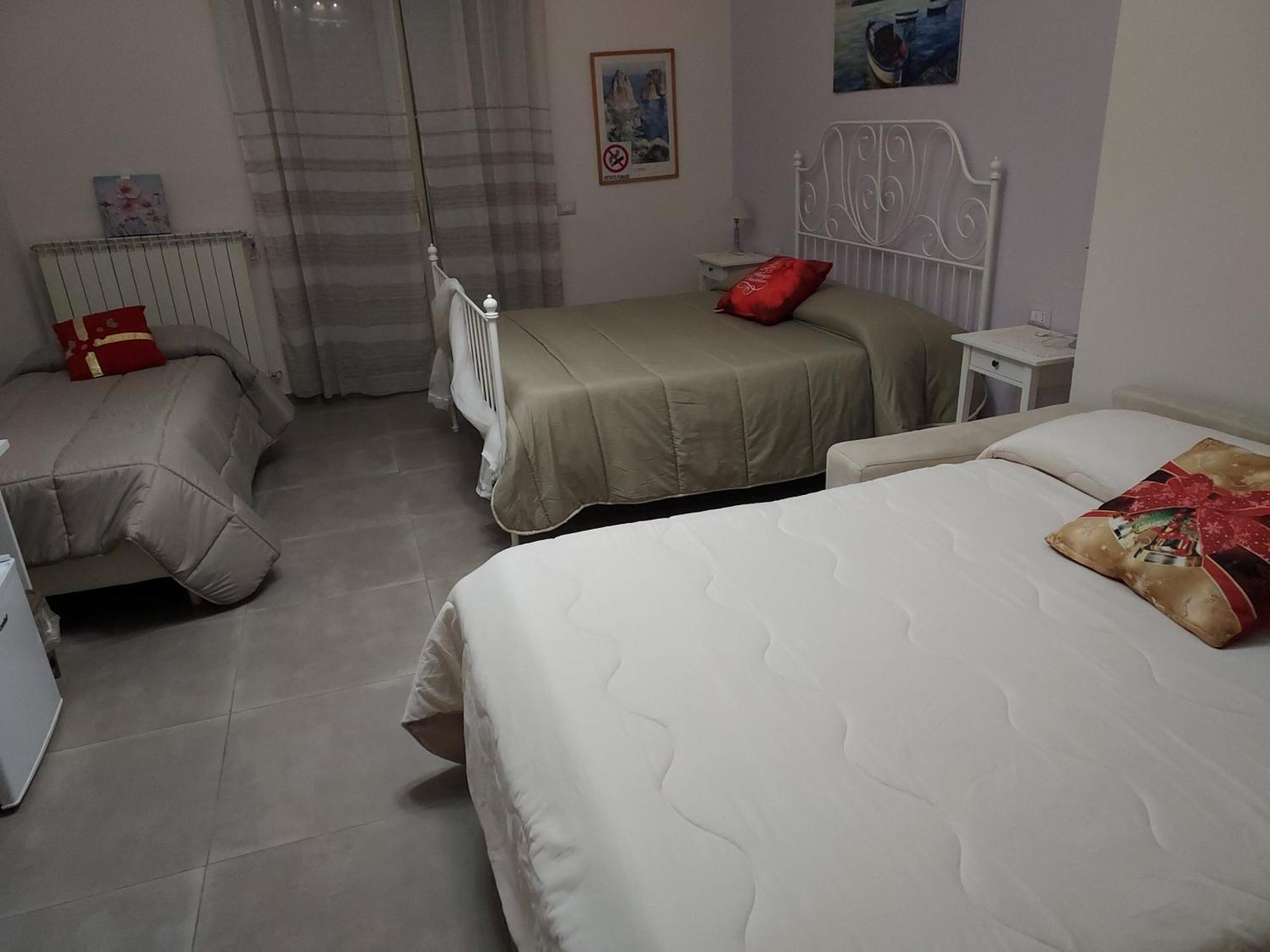 B&B Petra Hercules ตอร์เร อันนุนซิอาตา ภายนอก รูปภาพ